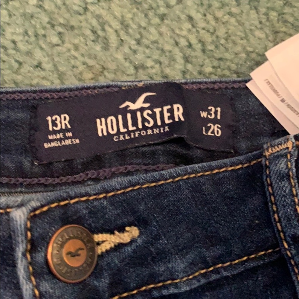 Hollister cropped jeans